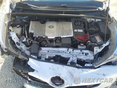 Zdjęcie 11 z 12 samochodu: 2016 TOYOTA PRIUS FOUR VIN:JTDKARFU7G3017892 - miniatura