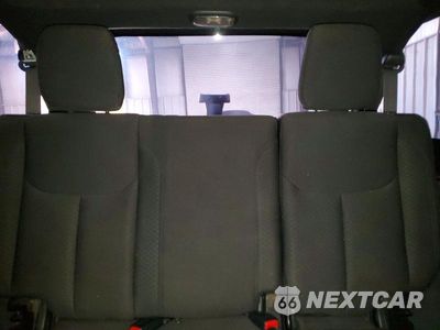 Zdjęcie 10 z 14 samochodu: 2007 JEEP WRANGLER SAHARA VIN:1J8GA59197L169505 - miniatura