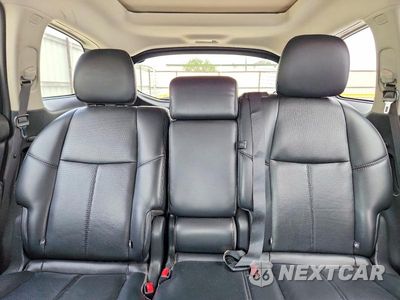 Zdjęcie 10 z 13 samochodu: 2016 NISSAN PATHFINDER PLATINUM VIN:5N1AR2MM6GC654251 - miniatura