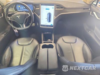 Zdjęcie 8 z 12 samochodu: 2014 TESLA MODEL S VIN:5YJSA1H10EFP55778 - miniatura