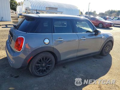 Trzecie zdjęcie samochodu z tyłu: 2019 MINI COOPER S VIN:WMWXU3C56K2B64968 - miniatura