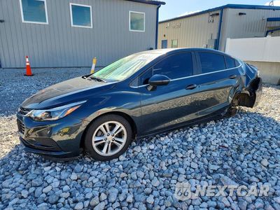 2017 CHEVROLET CRUZE LT 1G1BE5SM7H7146334 - główne zdjęcie licytacji z USA - miniatura