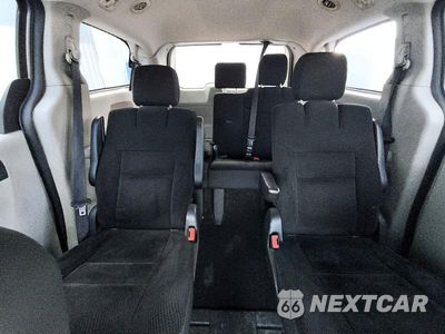 Zdjęcie 10 z 13 samochodu: 2019 DODGE GRAND CARAVAN SE VIN:2C4RDGBG1KR654593 - miniatura