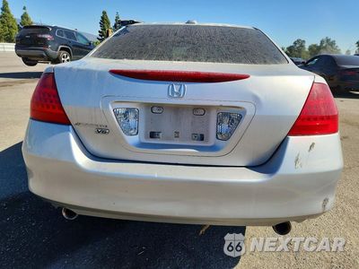 Zdjęcie 6 z 13 samochodu: 2006 HONDA ACCORD EX VIN:1HGCM66876A041974 - miniatura