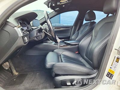 Zdjęcie 7 z 12 samochodu: 2018 BMW 530 XI VIN:WBAJA7C59JWA72914 - miniatura