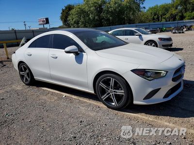 Czwarte zdjęcie samochodu z boku: 2020 MERCEDES-BENZ CLA 250 VIN:WDD5J4GB9LN062222 - miniatura