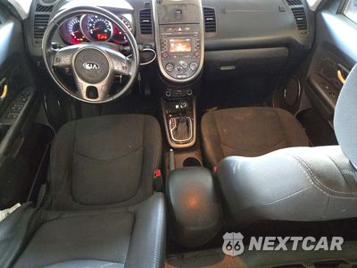 Zdjęcie 8 z 12 samochodu: 2013 KIA SOUL + VIN:KNDJT2A65D7523988 - miniatura