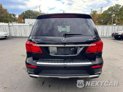 Piąte zdjęcie samochodu w środku: 2015 MERCEDES-BENZ GL 550 4MATIC VIN:4JGDF7DE4FA511188 - miniatura