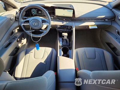 Zdjęcie 8 z 13 samochodu: 2023 HYUNDAI ELANTRA SEL VIN:KMHLS4AG7PU429239 - miniatura