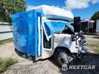 Zdjęcie 10 z 13 samochodu: 2021 FORD ECONOLINE - SHUTTLE BUS VIN:1FDEE3FN7MDC17566 - miniatura