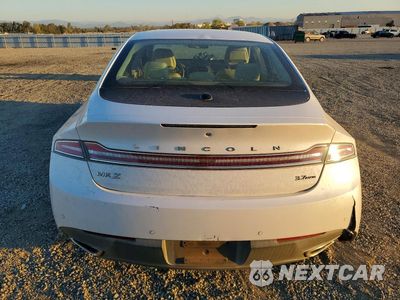Zdjęcie 6 z 12 samochodu: 2015 LINCOLN MKZ VIN:3LN6L2JK4FR621632 - miniatura