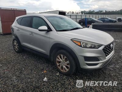 Czwarte zdjęcie samochodu z boku: 2020 HYUNDAI TUCSON SE VIN:KM8J23A44LU140076 - miniatura