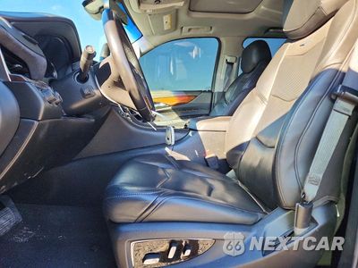 Zdjęcie 7 z 13 samochodu: 2018 CADILLAC ESCALADE LUXURY VIN:1GYS3BKJ2JR104451 - miniatura