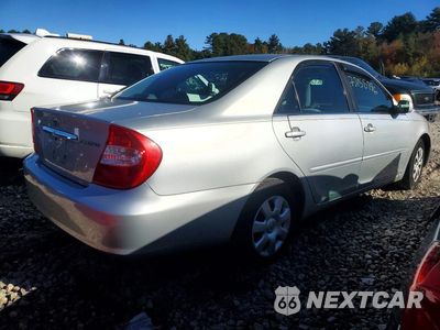 Trzecie zdjęcie samochodu z tyłu: 2002 TOYOTA CAMRY LE VIN:4T1BE32K02U002235 - miniatura