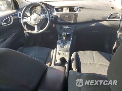 Zdjęcie 8 z 12 samochodu: 2019 NISSAN SENTRA SR VIN:3N1AB7APXKY330288 - miniatura