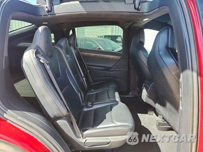Zdjęcie 10 z 12 samochodu: 2018 TESLA MODEL X VIN:5YJXCDE2XJF142611 - miniatura