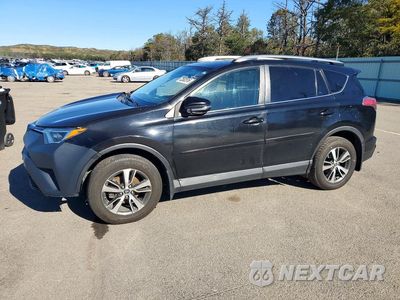 2017 TOYOTA RAV4 XLE 2T3RFREV4HW680572 - główne zdjęcie licytacji z USA - miniatura