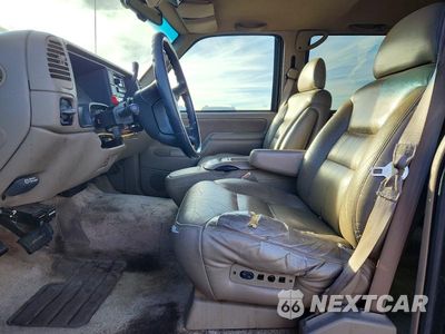Zdjęcie 7 z 13 samochodu: 1996 CHEVROLET SUBURBAN K1500 VIN:1GNFK16R0TJ336723 - miniatura