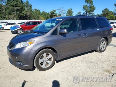 2014 TOYOTA SIENNA LE 5TDKK3DC8ES523103 - główne zdjęcie licytacji z USA - miniatura