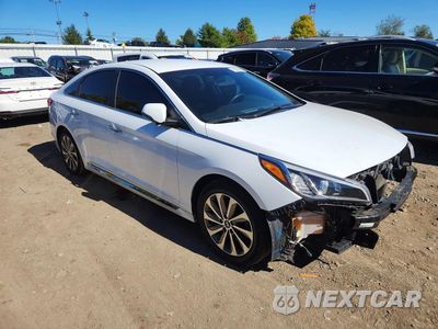 Czwarte zdjęcie samochodu z boku: 2016 HYUNDAI SONATA SPORT VIN:5NPE34AF6GH353685 - miniatura