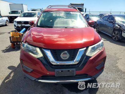Piąte zdjęcie samochodu w środku: 2020 NISSAN ROGUE SV VIN:5N1AT2MT0LC794928 - miniatura