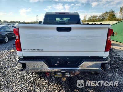 Zdjęcie 6 z 12 samochodu: 2022 CHEVROLET SILVERADO K2500 HEAVY DUTY VIN:1GC5YLE76NF213268 - miniatura
