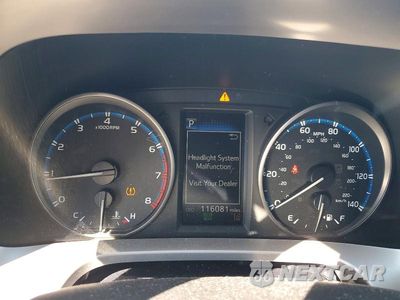 Zdjęcie 9 z 12 samochodu: 2018 TOYOTA RAV4 LE VIN:JTMBFREV8JJ226489 - miniatura