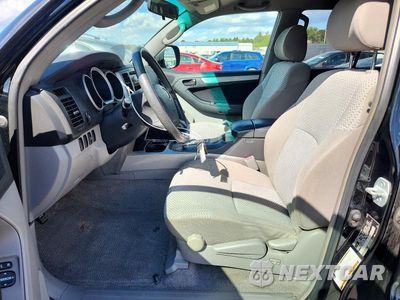 Zdjęcie 7 z 14 samochodu: 2006 TOYOTA 4RUNNER SR5 VIN:JTEZU14R960074449 - miniatura