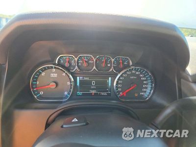 Zdjęcie 9 z 14 samochodu: 2019 CHEVROLET TAHOE C1500 PREMIER VIN:1GNSCCKC7KR147172 - miniatura
