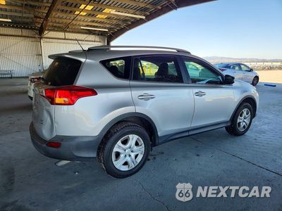 Trzecie zdjęcie samochodu z tyłu: 2015 TOYOTA RAV4 LE VIN:2T3BFREV7FW319156 - miniatura