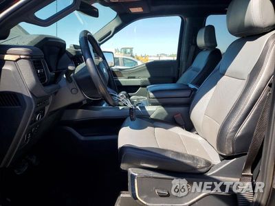 Zdjęcie 7 z 12 samochodu: 2022 FORD F150 LIGHTNING PRO VIN:1FT6W1EV1NWG13235 - miniatura