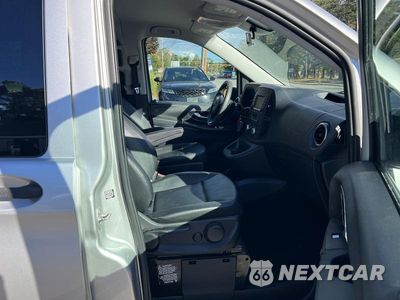 Piąte zdjęcie samochodu w środku: 2016 MERCEDES-BENZ METRIS VIN:WD4PG2EE6G3084074 - miniatura