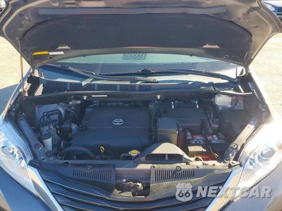 Zdjęcie 12 z 13 samochodu: 2012 TOYOTA SIENNA LE VIN:5TDJK3DC4CS036389 - miniatura