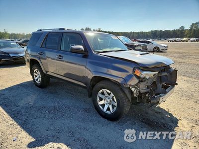 Czwarte zdjęcie samochodu z boku: 2016 TOYOTA 4RUNNER TRAIL VIN:JTEBU5JRXG5286746 - miniatura