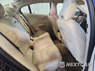 Zdjęcie 10 z 12 samochodu: 2011 VOLVO S60 T6 VIN:YV1902FH0B2014949 - miniatura