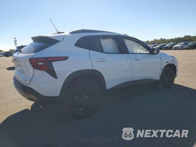 Trzecie zdjęcie samochodu z tyłu: 2024 CHEVROLET TRAX ACTIV VIN:KL77LKE26RC085379 - miniatura