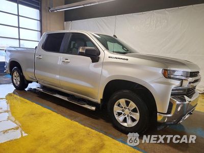 Czwarte zdjęcie samochodu z boku: 2021 CHEVROLET SILVERADO K1500 LT VIN:1GCUYDED9MZ411203 - miniatura