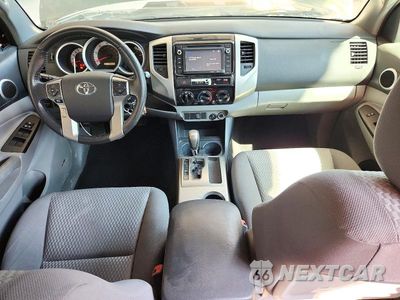 Zdjęcie 8 z 12 samochodu: 2014 TOYOTA TACOMA DOUBLE CAB PRERUNNER VIN:5TFJU4GN5EX060470 - miniatura