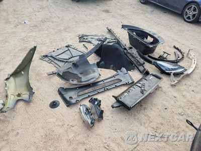 Zdjęcie 13 z 14 samochodu: 2023 TESLA MODEL Y VIN:7SAYGDEE1PA031232 - miniatura