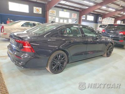 Trzecie zdjęcie samochodu z tyłu: 2024 VOLVO S60 PLUS VIN:7JRL12TH6RG308285 - miniatura