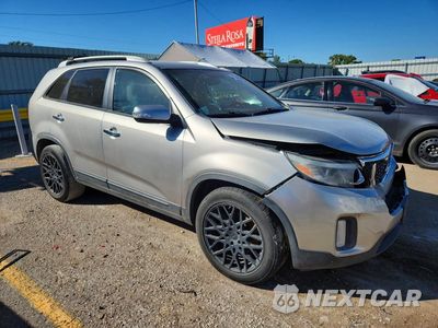 Czwarte zdjęcie samochodu z boku: 2015 KIA SORENTO LX VIN:5XYKT4A6XFG552750 - miniatura