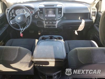 Zdjęcie 8 z 12 samochodu: 2020 RAM 2500 TRADESMAN VIN:3C6UR5CL3LG264413 - miniatura