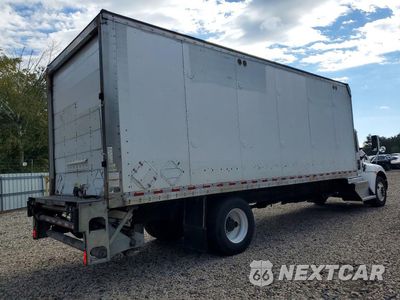 Trzecie zdjęcie samochodu z tyłu: 2013 KENWORTH T370 BOX TRUCK VIN:2NKHHM7X6DM354490 - miniatura