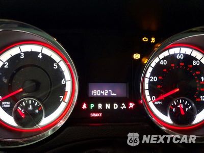 Zdjęcie 9 z 13 samochodu: 2015 DODGE GRAND CARAVAN SXT VIN:2C4RDGCG7FR536262 - miniatura