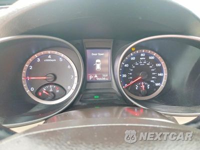 Zdjęcie 9 z 14 samochodu: 2014 HYUNDAI SANTA FE SPORT 2.4L VIN:5XYZU3LB0EG181970 - miniatura
