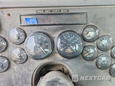 Zdjęcie 9 z 13 samochodu: 2000 WESTERN STAR/AUTO CAR CONVENTIONAL VIN:2WKPDDCJ7YK961141 - miniatura