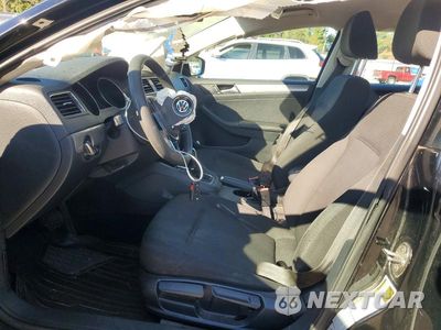 Zdjęcie 7 z 13 samochodu: 2015 VOLKSWAGEN JETTA SE VIN:3VWD17AJ9FM329099 - miniatura