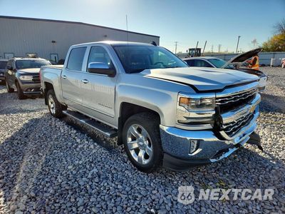 Czwarte zdjęcie samochodu z boku: 2017 CHEVROLET SILVERADO K1500 LTZ VIN:3GCUKSECXHG121233 - miniatura