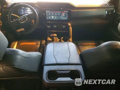 Zdjęcie 8 z 12 samochodu: 2024 GMC SIERRA K1500 AT4 VIN:3GTUUEE8XRG377784 - miniatura