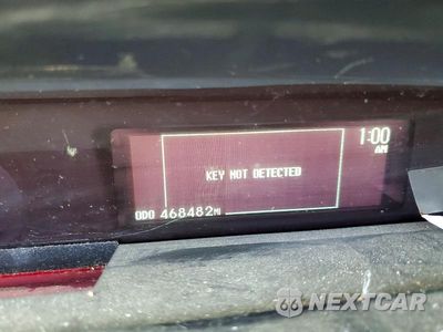 Zdjęcie 9 z 12 samochodu: 2013 TOYOTA PRIUS TWO VIN:JTDKN3DU8D1624511 - miniatura